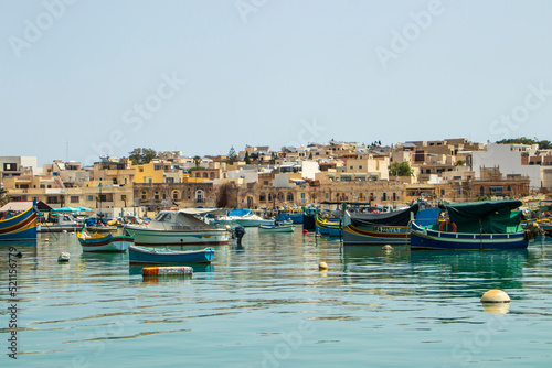 Luzzus, las barcas de Marsaxlokk en Malta, coloridas embarcaciones photo