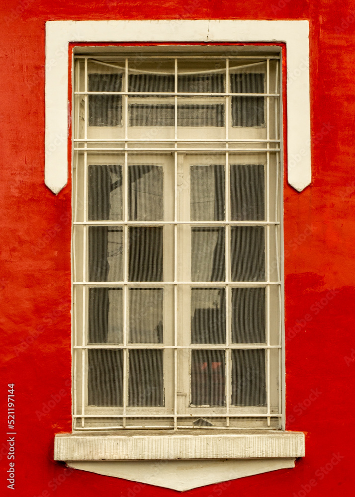 Obraz premium old window with shutters
