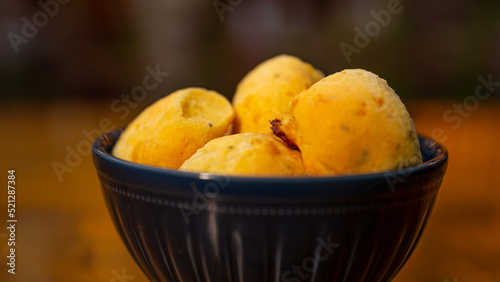 pão de queijo