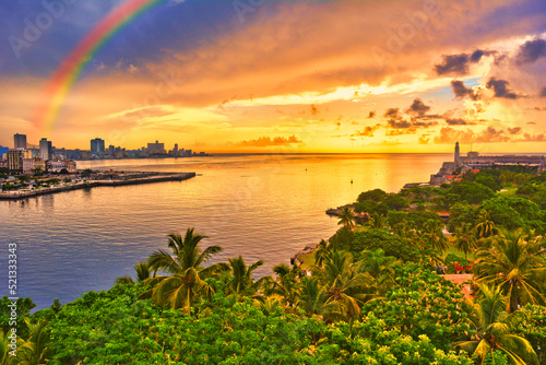 ハバナ湾の美しいサンセット風景