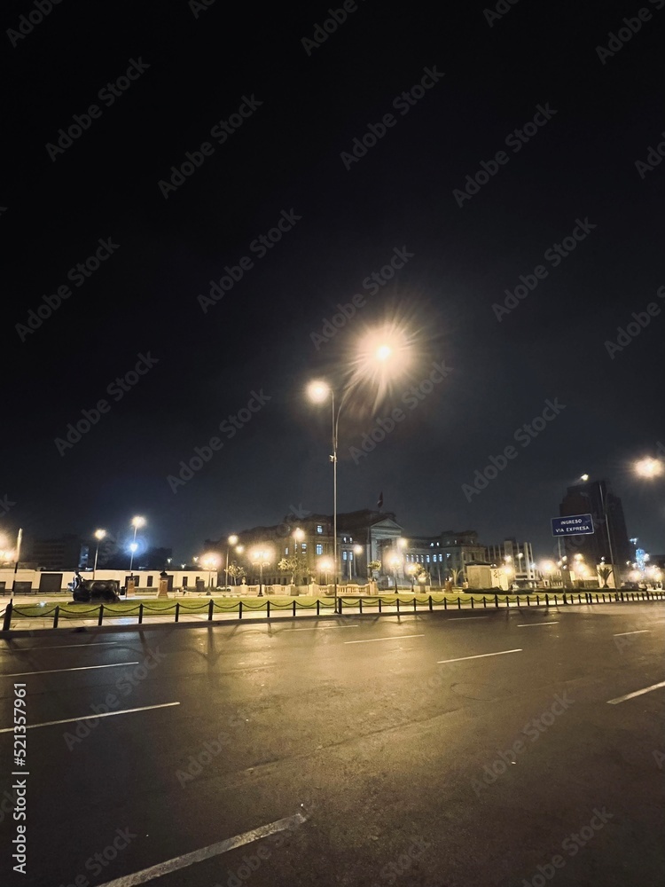 Fototapeta premium night view of the city
