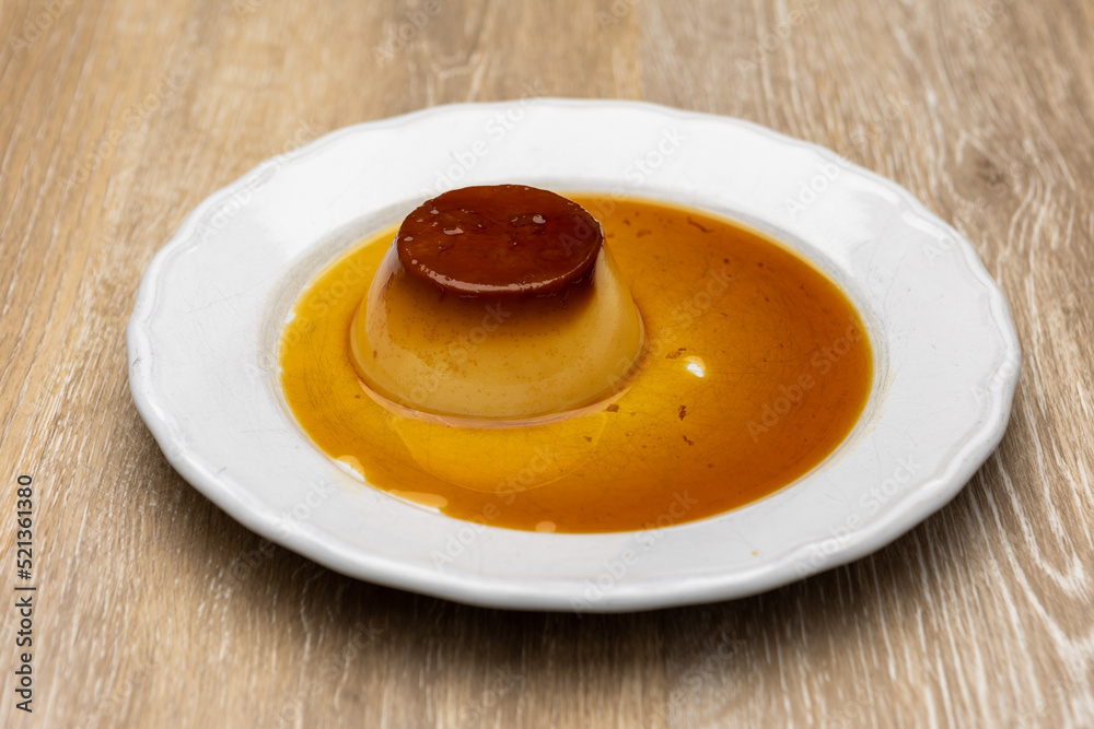Flan de huevo