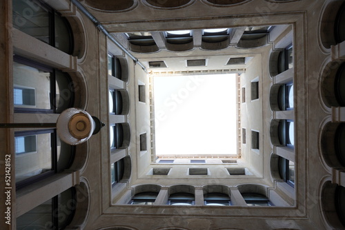 Fototapeta Naklejka Na Ścianę i Meble -  Venice Building old architecture streets italy lamp san marco important buildings Church small allies window gate arch 