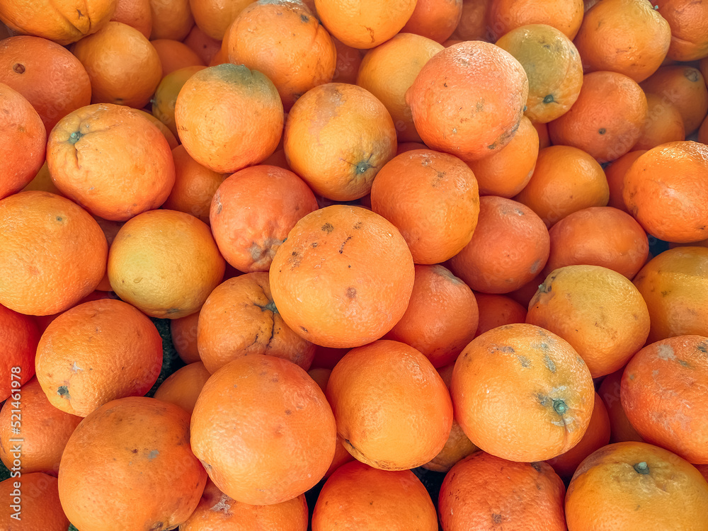 Close-up of fresh oranges, a healthy eating concept Close-up of fresh oranges, a healthy eating concept