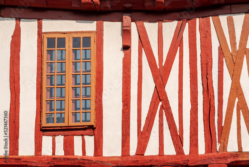 Vannes – miejscowość i gmina we Francji, w regionie Bretania, w departamencie Morbihan. Stolica celtycka Wenetów. photo