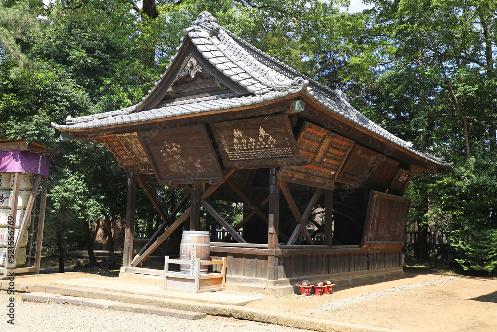 Naklejka premium 氷川神社 額殿