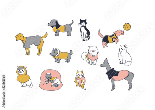 洋服を着た様々な犬や猫のセット　コミカルな手書きの動物　ベクター、温かみのある線画