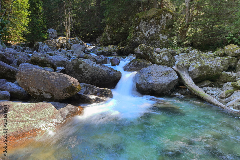 fiume della val di mello in italia, river in val di mello valley in italy fiume della val di mello in italia, river in val di mello valley in italy