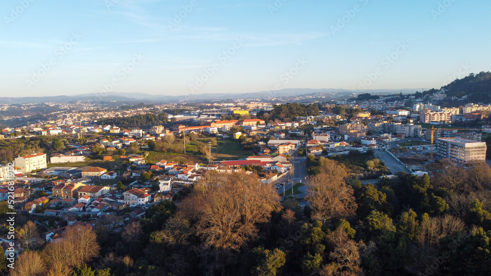 Vista aérea de drone sobre Vila Nova de Gaia (Portugal)	