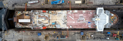 Tableau sur toile Shipbuilding at dry dock in Greenock Inverclyde