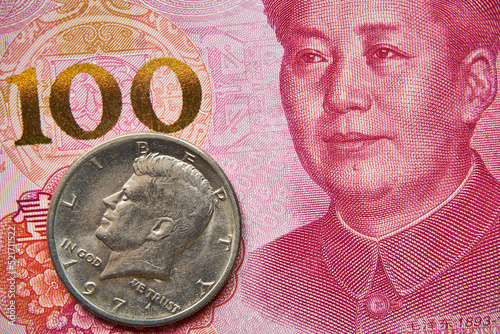 banknot chiński, 100 juanów, moneta amerykańska, Chinese banknote, 100 yuan, American coin