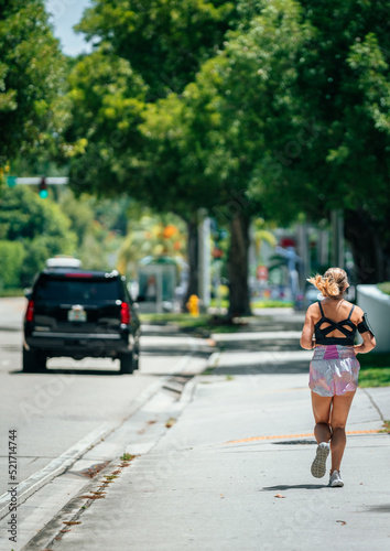 woman running in the street miami summer hot  © Alberto GV PHOTOGRAP