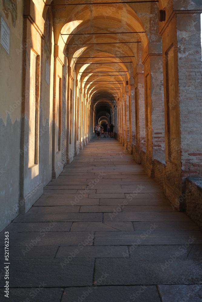 San Luca, il Portico di Bologna più lungo al mondo	