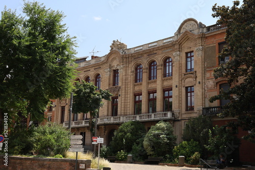 La bibliothèque municipale, vue de l'exterieur, ville de Montauban, département du Tarn et Garonne, France © ERIC