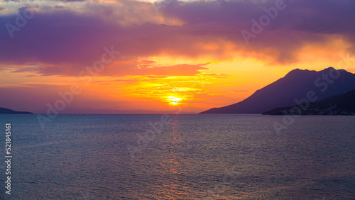 Fototapeta Naklejka Na Ścianę i Meble -  Beautiful sunset in southern Croatia by the sea
