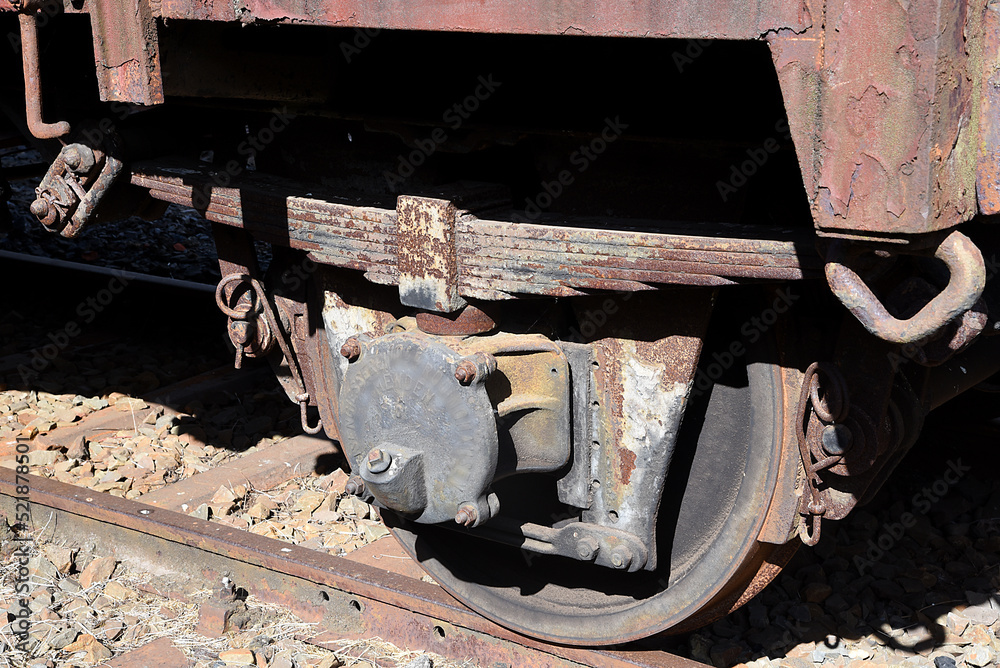 alter Güterwaggon aus Holz