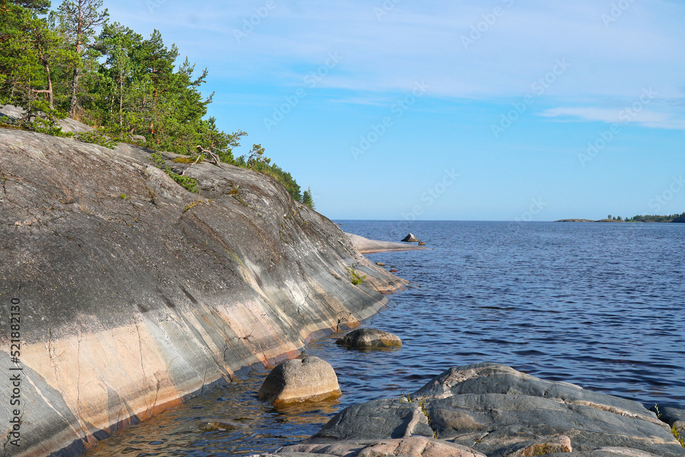 Φωτογραφία View of the lake in the Republic of Karelia, Russia. Ladoga