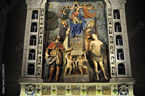Montecassiano (Macerata) - Pala d'altare Mattia della Robbia - Incoronazione della Vergine tra Santi