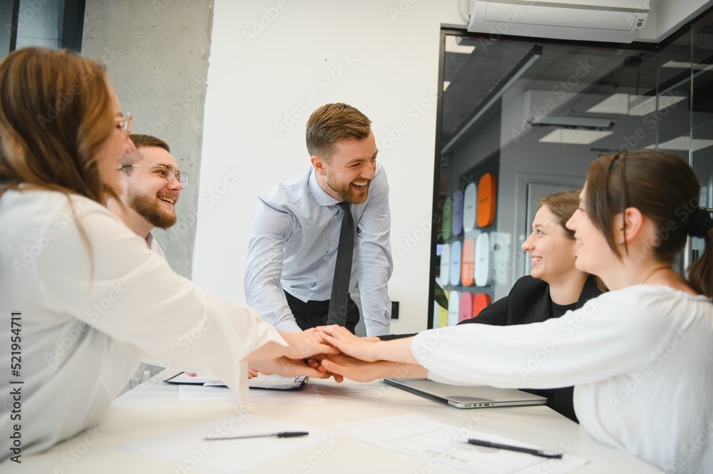 Fototapeta premium Business training in modern offices