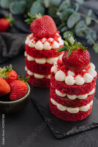 puff pastry stuffed with cream and strawberries