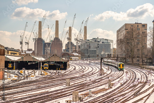 Canvas Print london battersea power station rail train