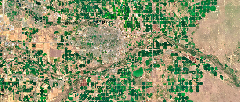 Fototapeta premium Greeley fields, US, Circular fields