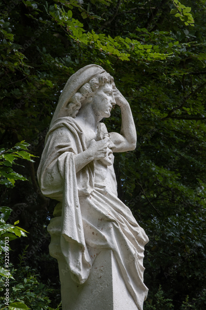 statue in park, anglesey abbey, cambridge, engeland, cambridgeshire,, uk, great brittain, statue in park, anglesey abbey, cambridge, engeland, cambridgeshire,, uk, great brittain,