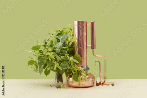 Alembic apparatus for distilling essential oil photo