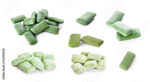 Obraz na plátně Set of green chewing gums isolated on white