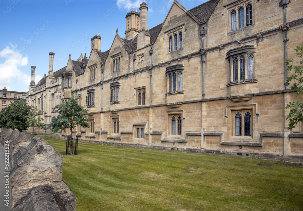 Library. Oxford, oxfordshire. England. UK. Great Brittain. University. Courtyard wih grass.