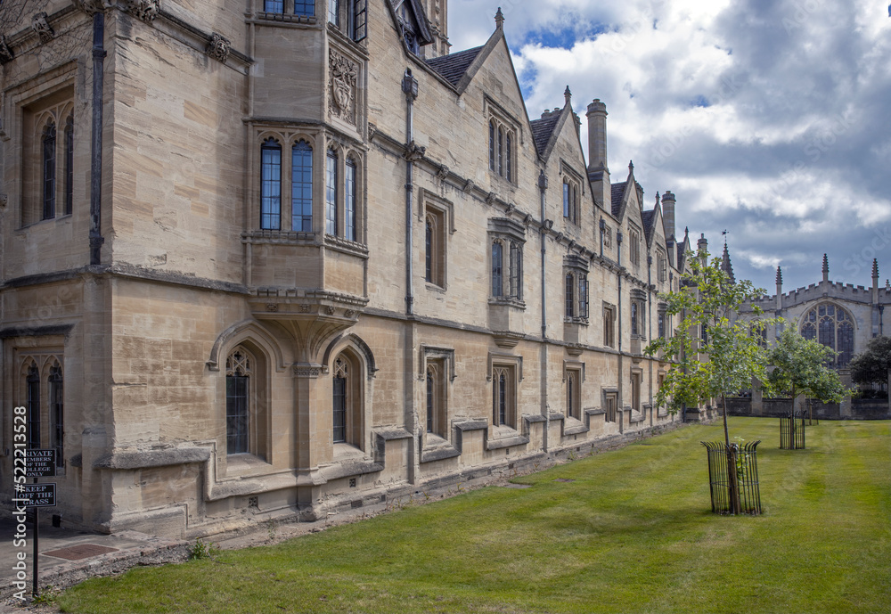 Library. Oxford, oxfordshire. England. UK. Great Brittain. University. Courtyard wih grass.