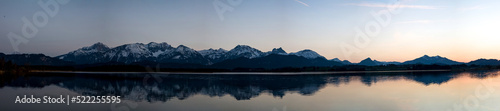 Hopfensee von Bayern im Allgäu Alpenpanorama