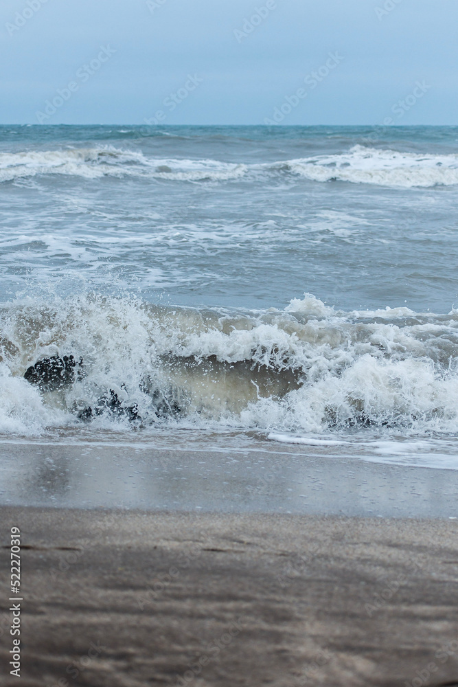 Fototapeta premium waves on the beach