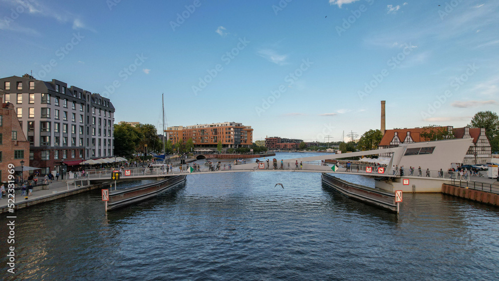 Fototapeta premium Drawbridge in the heart of Gdansk.