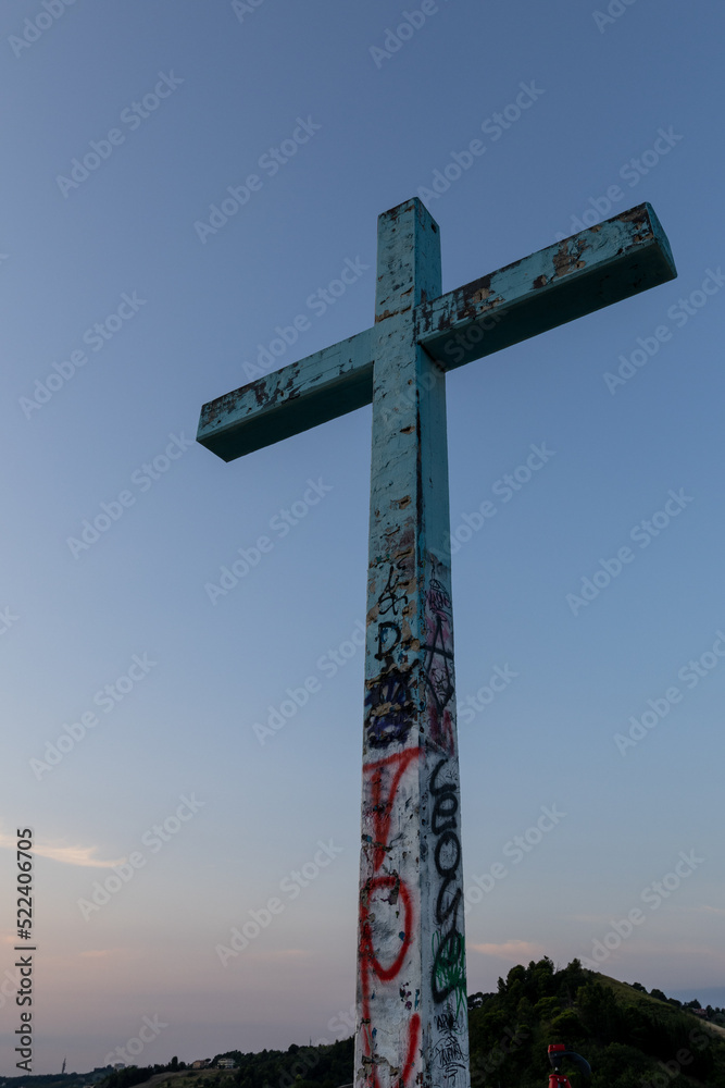 La Croce sul Colle della Vecchia, Montesilvano.
