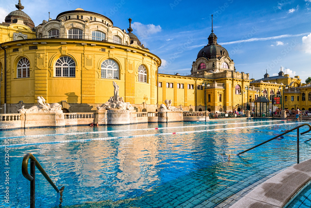 Obraz na płótnie Szechenyi thermal bath in Budapest, Hungary w salonie
