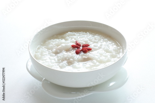 Chinese food, dried wolf berry and chicken congee