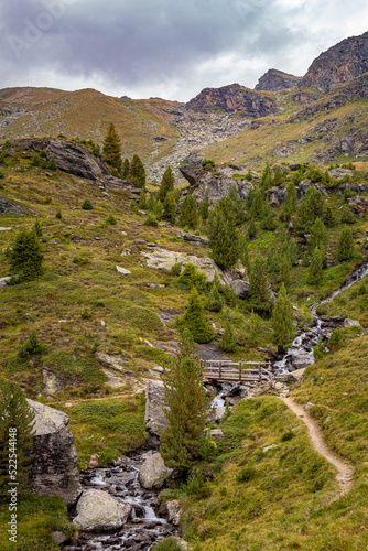 Trekking in the mountains, Giro del Confinale
