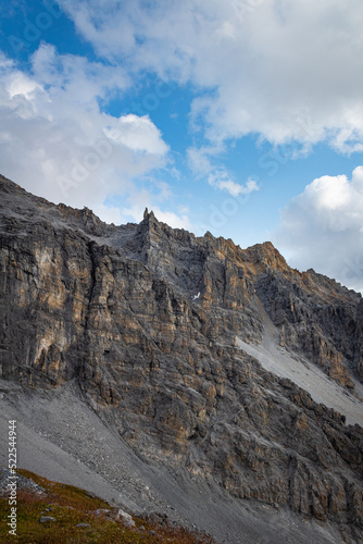 Trekking in the mountains, Giro del Confinale