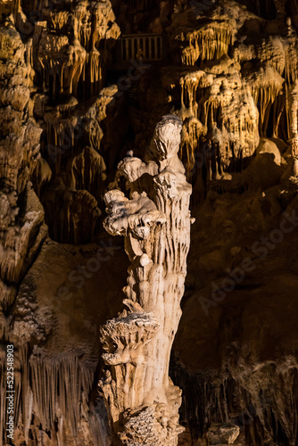 Wallpaper Mural Stalagmite de la Vierge à l'Enfant au milieu de la salle dite la Cathédrale des Abysses dans la Grotte des Demoiselles Torontodigital.ca