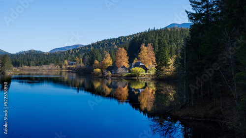 Fototapeta Naklejka Na Ścianę i Meble -  Hubertus lake near Mariazell