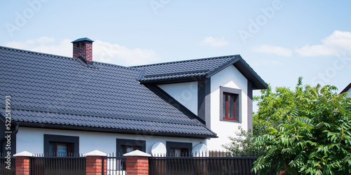 The roof of the dark color of the new house