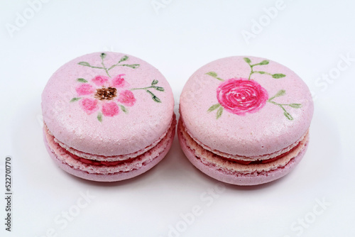 Romantic painted macarons, floral motif