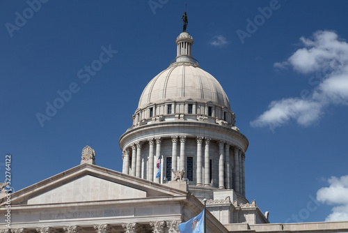 Φωτογραφία Oklahoma state capitol building in Oklahoma City, Oklahoma.