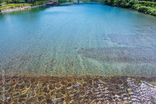 透明な清流錦川の流れ photo