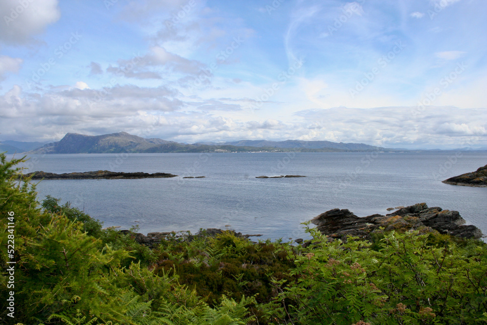 Sicht auf die schottische Küste von Armadale, Isle of Skye