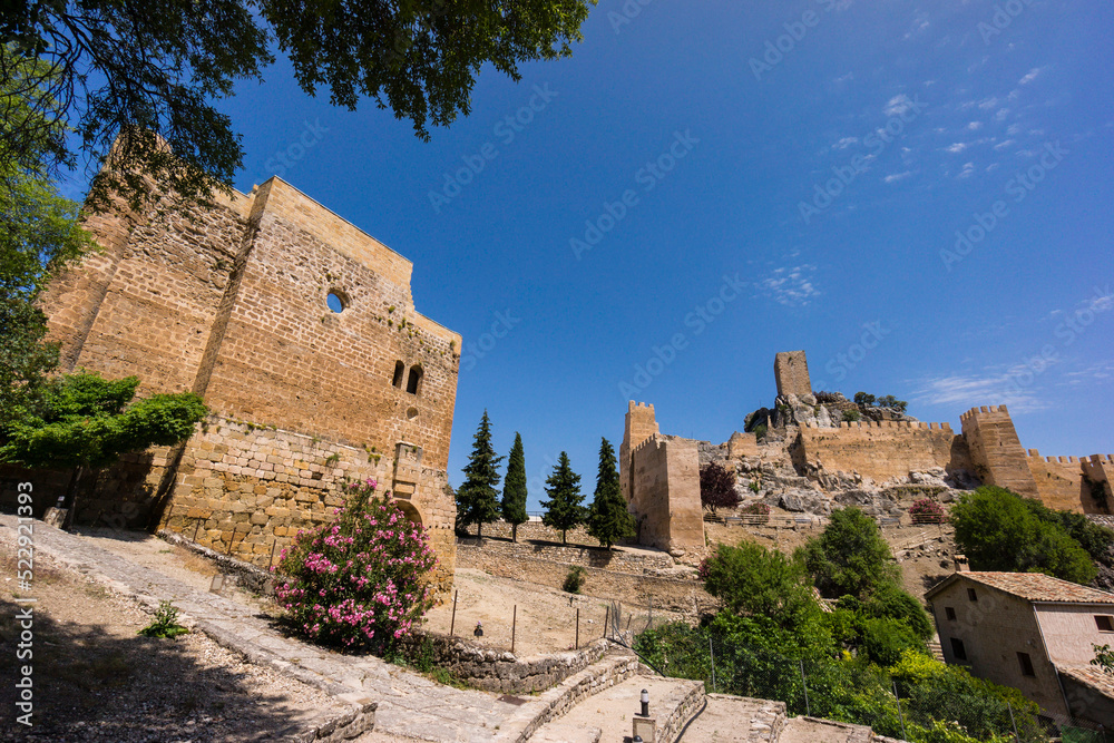 Castillo de La Iruela, origen almohade, construido sobre cimientos pre-bereberes, La Iruela, valle del Guadalquivir, parque natural sierras de Cazorla, Segura y Las Villas, Jaen, Andalucia, Spain