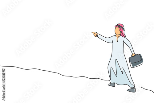 Continuous one line drawing young Arab male worker walking and pointing finger to his office colleague. Success business manager minimalist concept. Single line draw design vector graphic illustration