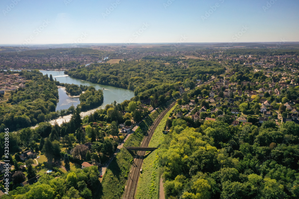 Naklejka premium aerial view on the cities of Thomery, Champagne sur Seine and Saint Mammes and Veneux les Sablons
