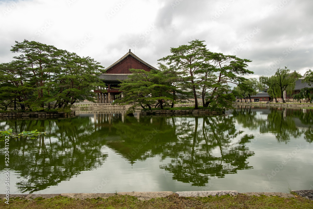 The Royal Banquet Hall (Gyeonghoeru) at Gyeongbokgung Palace in Seoul, South Korea The Royal Banquet Hall (Gyeonghoeru) at Gyeongbokgung Palace in Seoul, South Korea